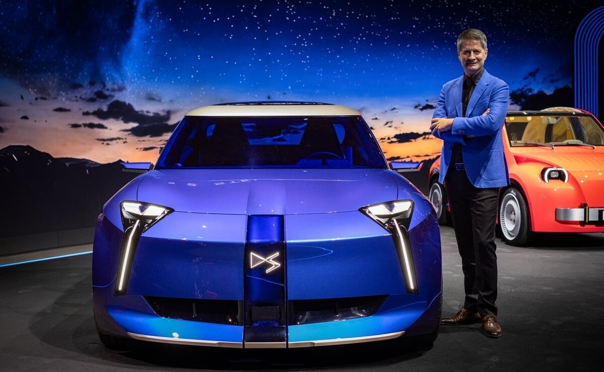 MDP ds automobiles xavier chardon Stellantis Deslumbra en París con Seis Concept Cars Innovadores