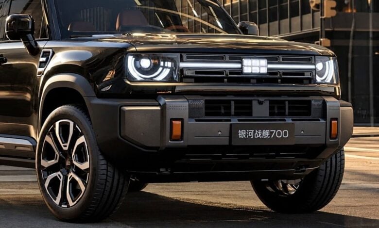 MDP geely ko11 doble bloqueo suspensi n neum 1200x740 1 El Vadeo: La Capacidad Clave que Define a los Vehículos Todoterreno