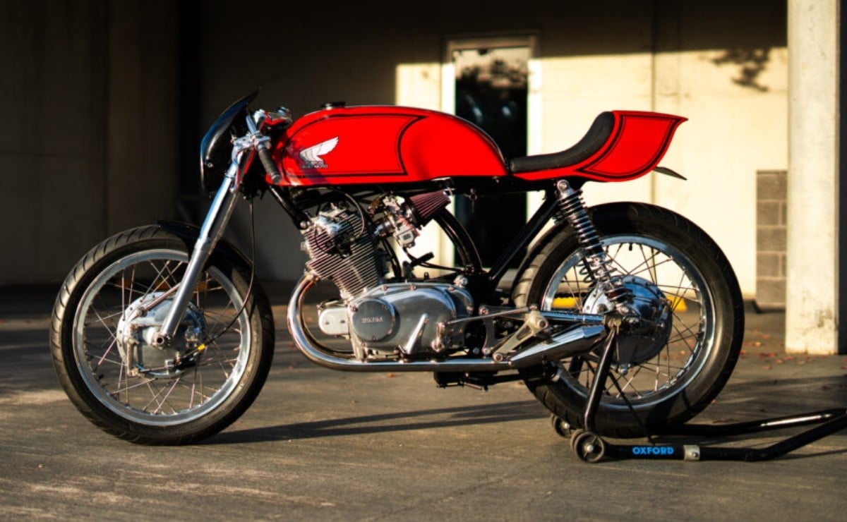 MDP honda cb77 corri en pista durmi 20 a os El Renacer de una Leyenda: La Super Hawk Regresa con un Enfoque Restomod