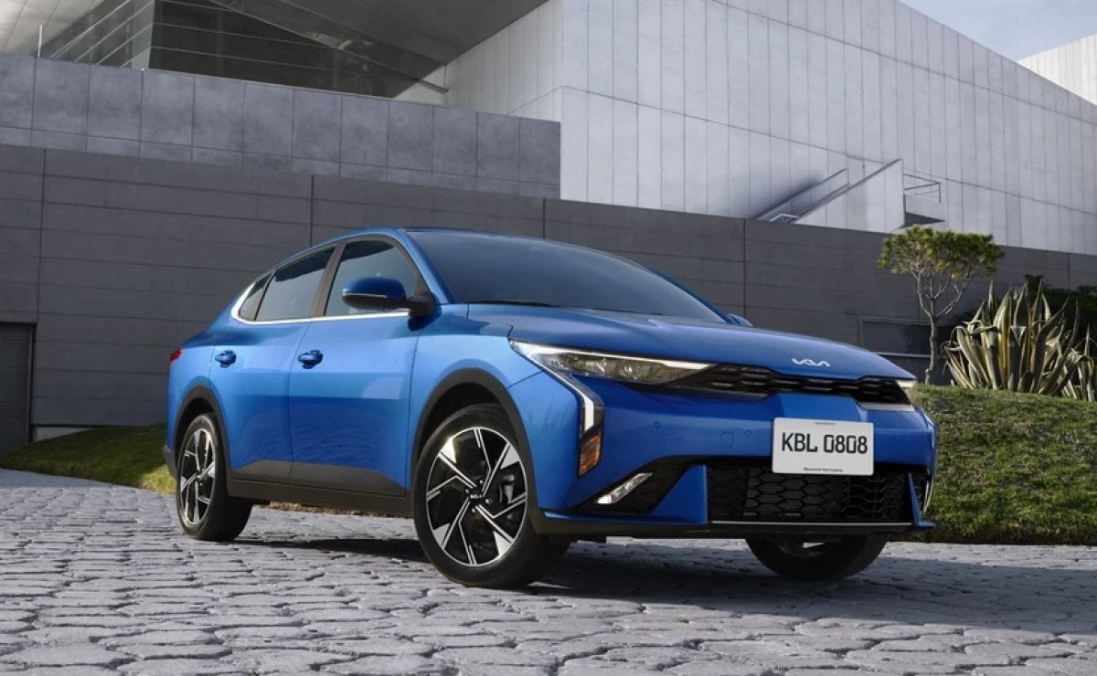 ¿Puede el Kia K3 Sedán GT-Line 2027 Revivir el Interés en los Sedanes Frente a los SUVs? MDP kia k3 sedan gt line 20272 ¿Puede el Kia K3 Sedán GT-Line 2027 Revivir el Interés en los Sedanes Frente a los SUVs?