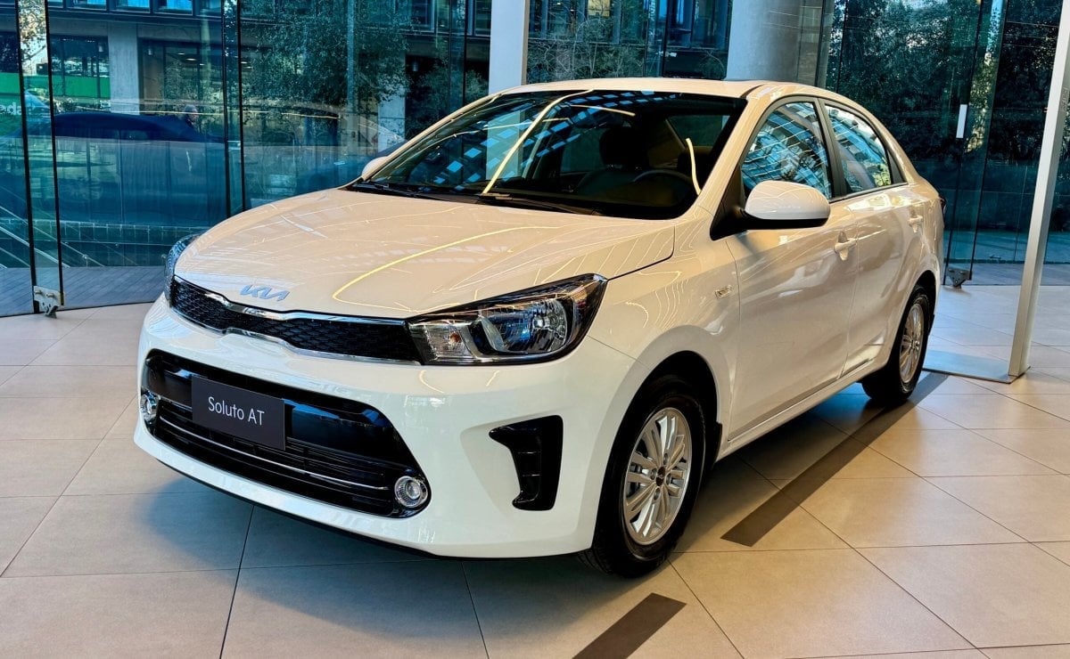 MDP kia soluto sedan1 El Kia Soluto se Renovó en Chile: ¿Vale la Pena su Nueva Versión Automática?