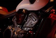 MDP moto custom benda dark flag 9504 Benda V4: La Renovación de la Cruiser en el EICMA 2026