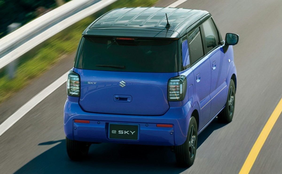 MDP suzuki e sky3 Suzuki e-Sky: El Kei Car Eléctrico que Revitaliza la Movilidad Urbana