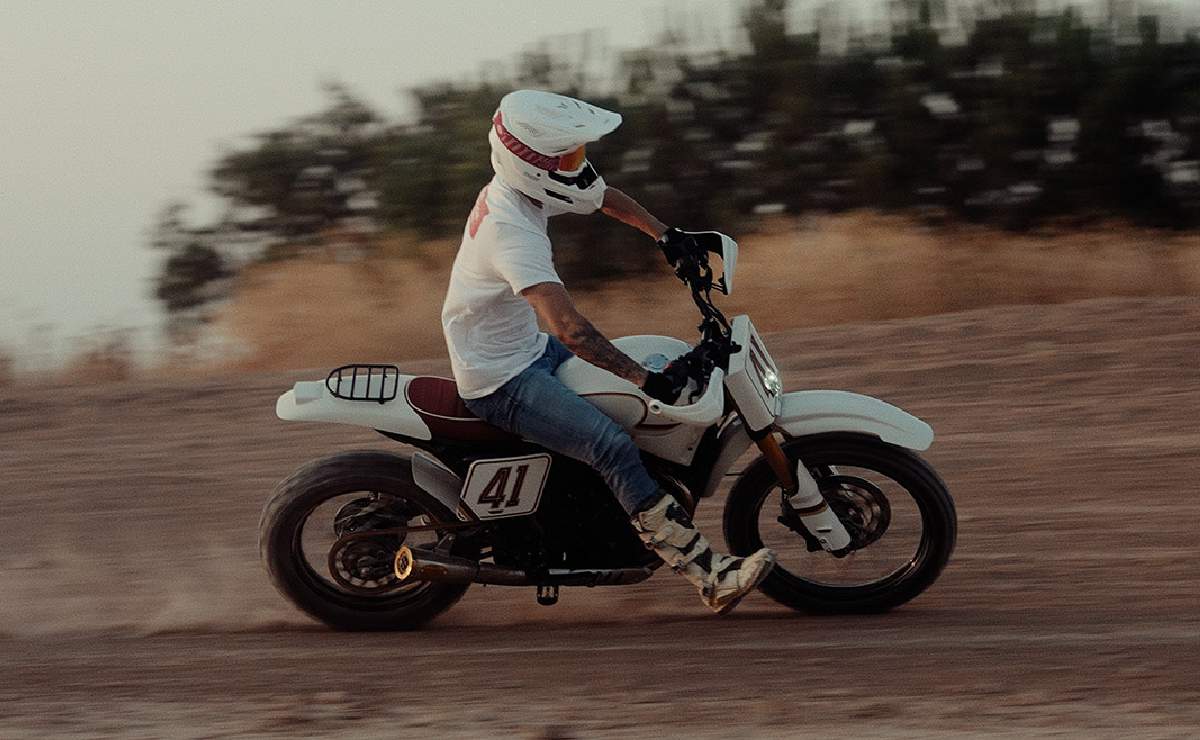 La Vespa Moto Auga: El nuevo fenómeno anfibio que sorprende al mundo motociclista MDP triumph 400 miura 1 La Vespa Moto Auga: El nuevo fenómeno anfibio que sorprende al mundo motociclista