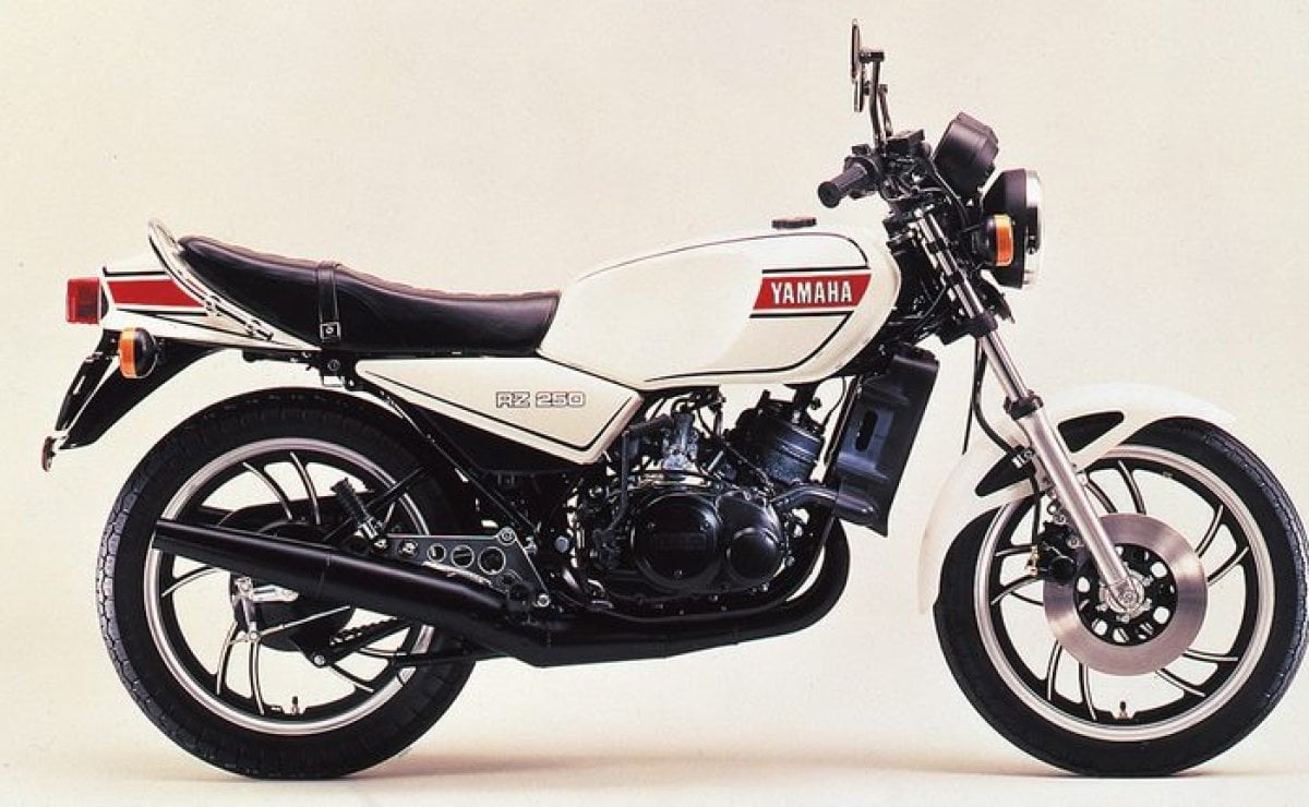 MDP yamaha rz2502 Yamaha RZ250: La Revolución de las Motocicletas Deportivas de 250 cc