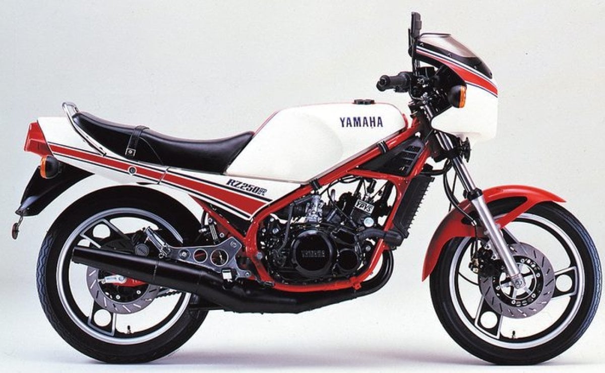 MDP yamaha rz2503 Yamaha RZ250: La Revolución de las Motocicletas Deportivas de 250 cc
