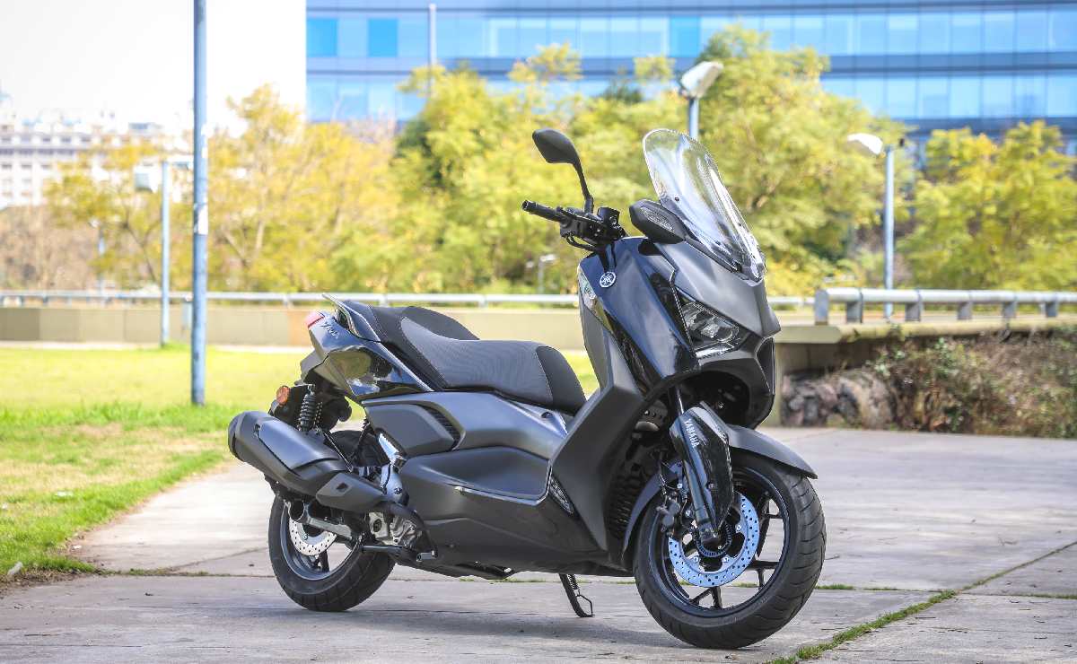 MDP yamaha xmax 300 test ride 4 1 Yamaha XMAX 300: El Scooter Que Redefine la Movilidad Urbana