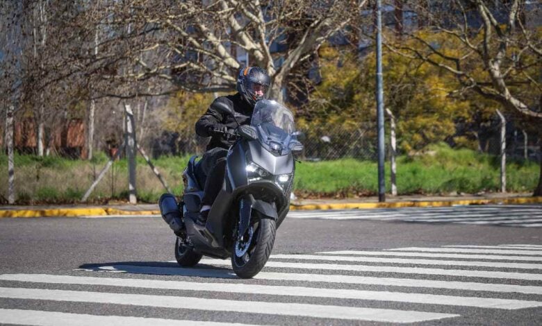 MDP yamaha xmax 300 test ride ¿Es el nuevo scooter de Yamaha la solución perfecta para moverte por la ciudad?